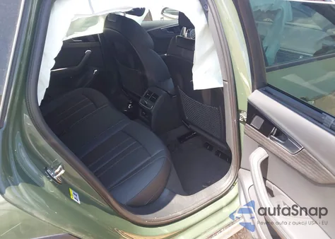 2025 Audi A4 Allroad Premium Plus 45 Tfsi Quattro S Tronic z USA, uszkodzony, nr VIN WA18AAF46SA007087